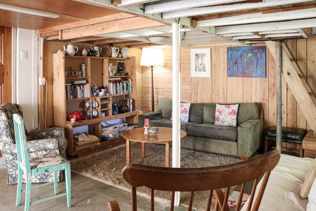 img-gallery-meeting_room_01 12 step meeting room at Ruby Retreat